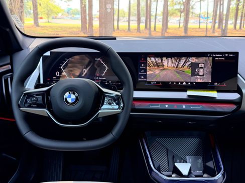 New 2026 BMW X3 xDrive30i w/ Premium Package AWD/4WD image 3