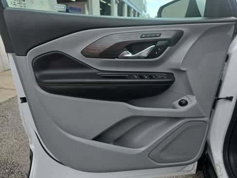 Used 2020 GMC Terrain SLT w/ Preferred Package FWD image 28