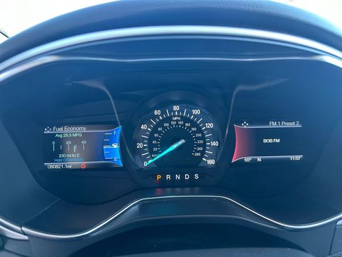Used 2016 Ford Fusion SE FWD image 11