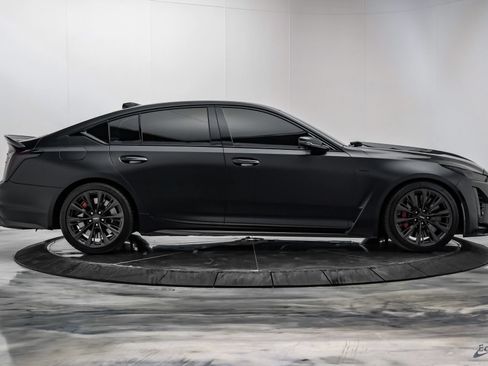 Used 2022 Cadillac CT5 V Blackwing w/ Carbon Fiber Package 2 RWD image 20