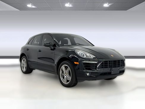 Used 2017 Porsche Macan S AWD/4WD image 7