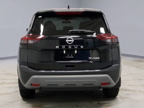 Certified 2022 Nissan Rogue SV image 10