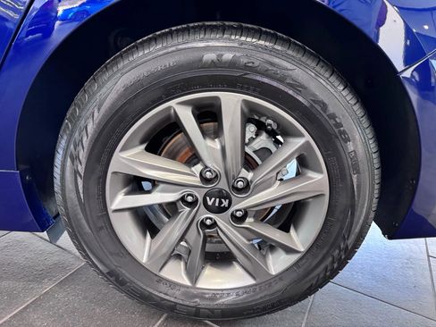 Used 2019 Kia Optima LX image 31