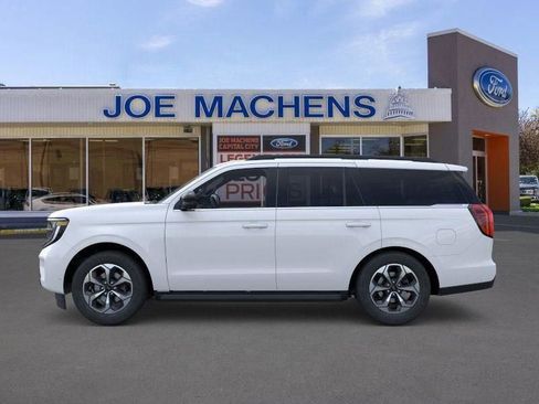 New 2026 Ford Expedition Active AWD/4WD image 5