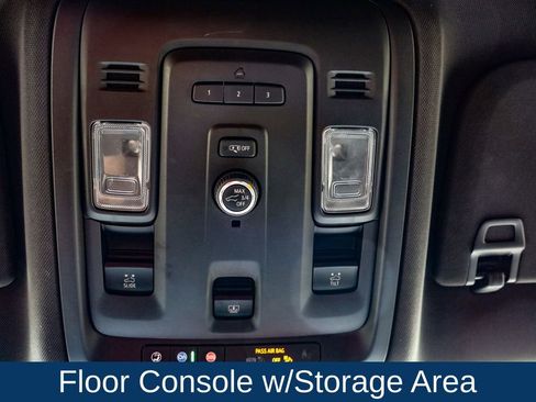 Used 2022 Chevrolet Tahoe Z71 image 36