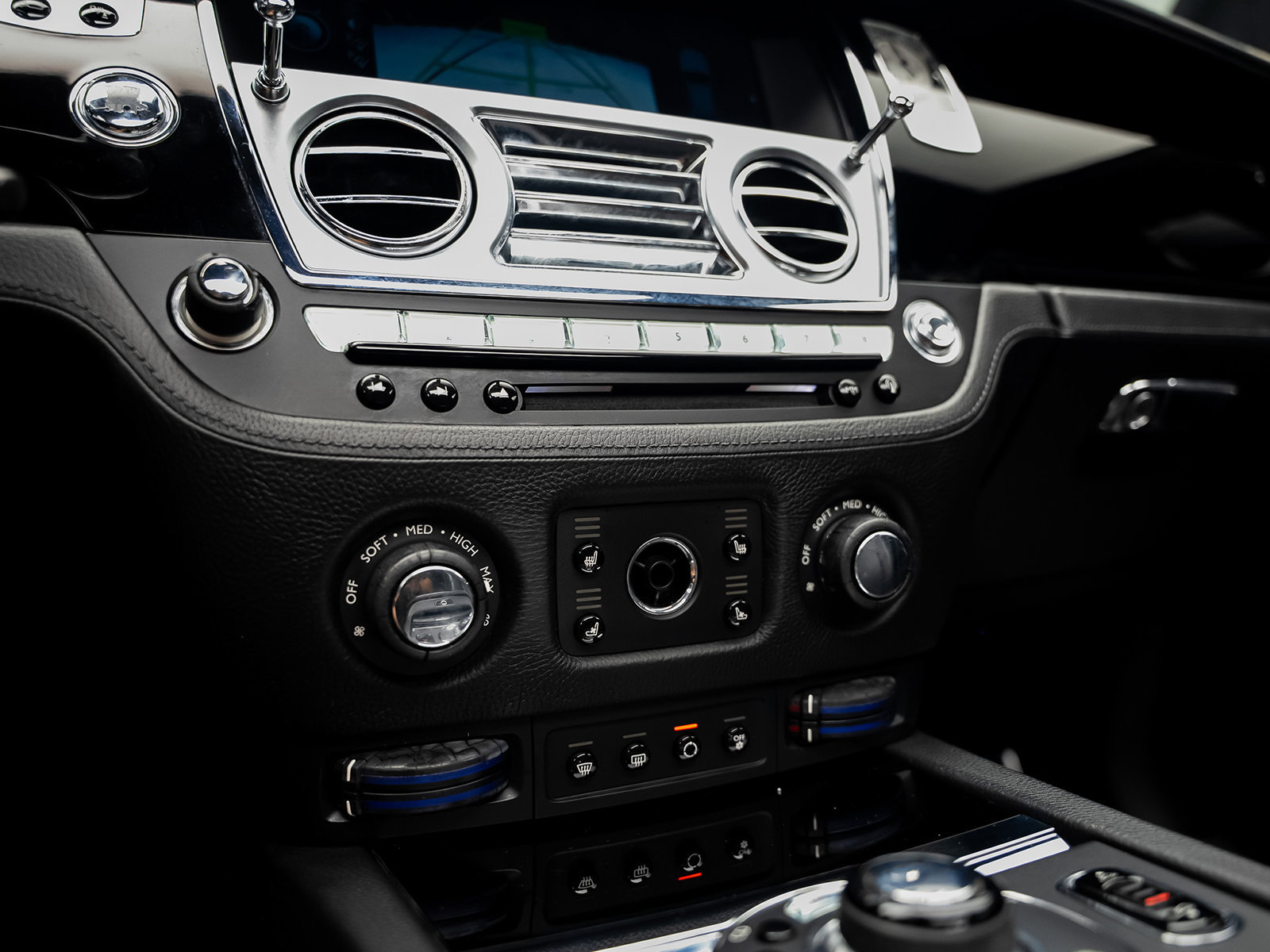 Used 2011 Rolls-Royce Ghost RWD image 50