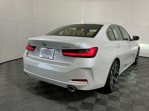 New 2026 BMW 330i xDrive Sedan w/ Premium Package AWD/4WD image 5