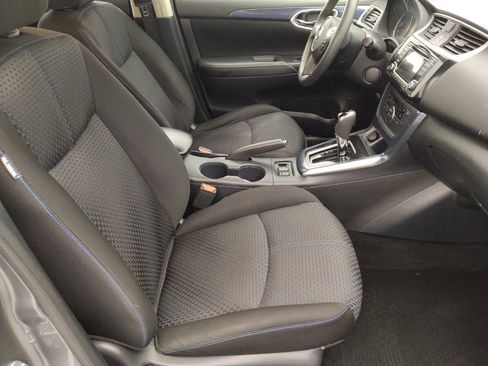 Used 2018 Nissan Sentra SR w/ SR Midnight Edition Package image 21