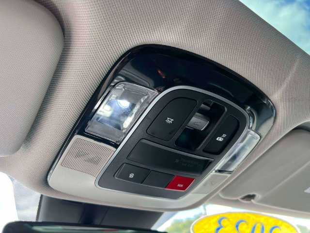 Certified 2023 Hyundai Tucson Limited AWD/4WD image 31