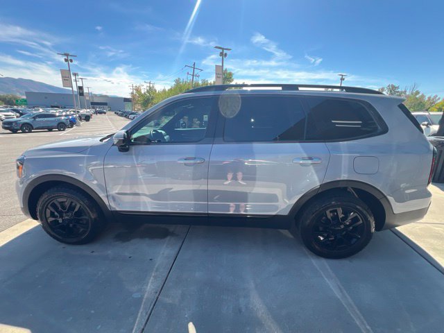 Used 2025 Kia Telluride SX Prestige X-Pro AWD/4WD image 4