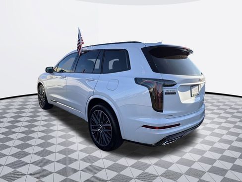Certified 2024 Cadillac XT6 Sport w/ LPO, Floor Liner Package image 8
