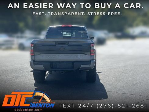 Used 2025 Nissan Frontier PRO-4X AWD/4WD image 4