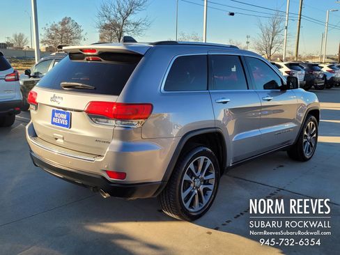Used 2018 Jeep Grand Cherokee Limited image 17