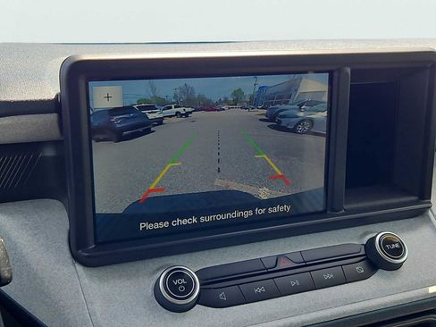 Used 2022 Ford Maverick XLT FWD image 16