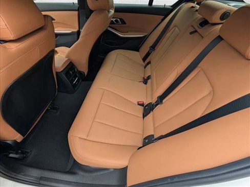 Certified 2025 BMW 330i 330i w/ Premium Package image 20