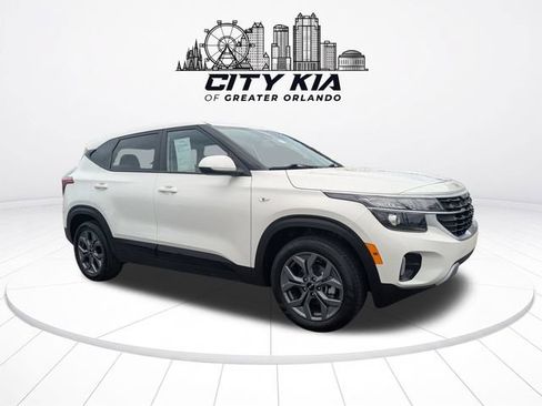 Certified 2026 Kia Seltos LX FWD image 8