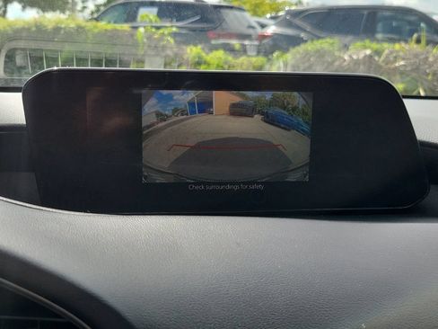 Used 2024 MAZDA MAZDA3 s FWD image 35