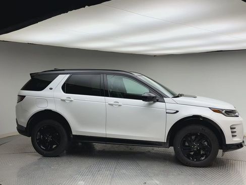 New 2026 Land Rover Discovery Sport Landmark AWD/4WD image 9