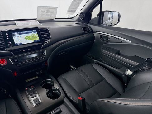 Used 2022 Honda Pilot TrailSport image 31