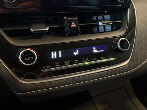 Used 2019 Toyota Corolla SE image 14