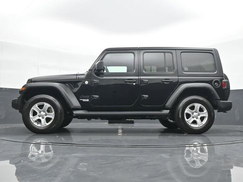 Used 2021 Jeep Wrangler Unlimited Sport image 18