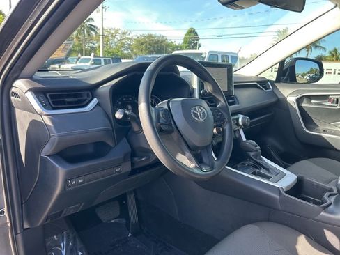 Used 2023 Toyota RAV4 XLE image 11