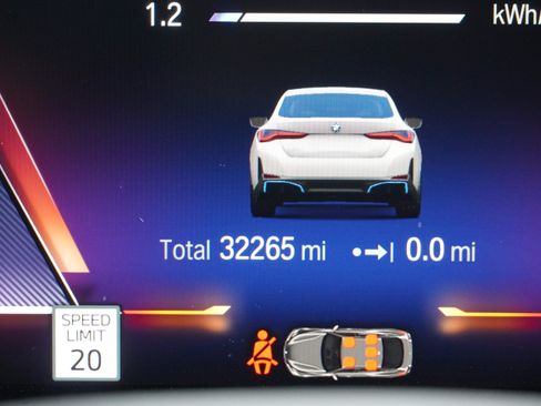 Certified 2023 BMW i4 eDrive35 RWD image 17