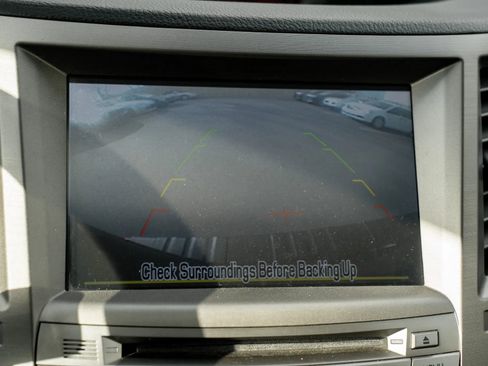 Used 2012 Subaru Outback 3.6R Limited image 22