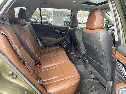 Used 2022 Subaru Outback Touring image 26