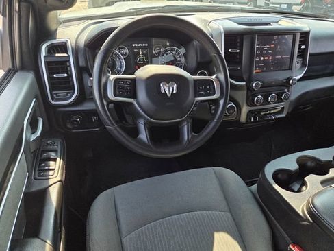 Used 2022 RAM 2500 Big Horn AWD/4WD image 7