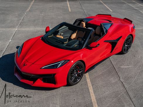 Used 2023 Chevrolet Corvette Z06 image 10