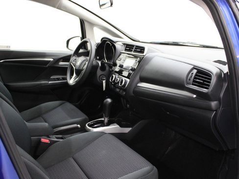 Used 2018 Honda Fit LX image 10