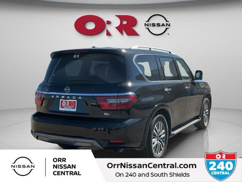Used 2024 Nissan Armada SL w/ Captain's Chairs Package image 5