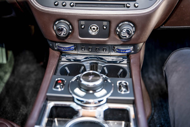 Used 2016 Rolls-Royce Wraith RWD image 42