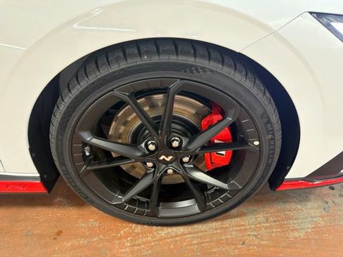 New 2026 Hyundai Elantra N FWD image 10
