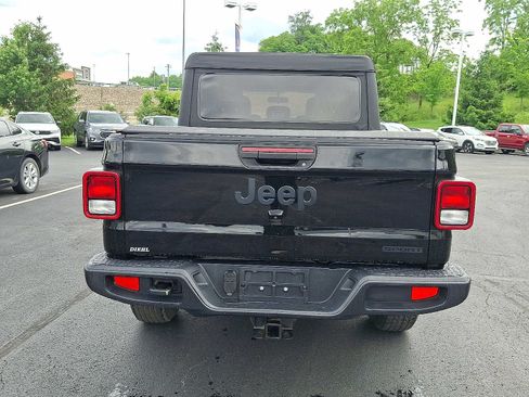 Used 2020 Jeep Gladiator Sport w/ Quick Order Package 24S AWD/4WD image 5