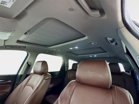 Certified 2021 Buick Enclave Avenir AWD/4WD image 14