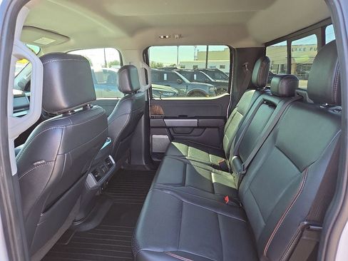 Used 2021 Ford F150 Lariat w/ Equipment Group 502A High image 18