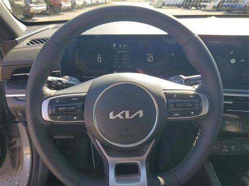 New 2026 Kia K5 GT-Line image 10