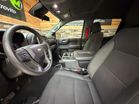 Used 2022 Chevrolet Silverado 1500 Custom w/ LPO, Dark Essentials Package image 11