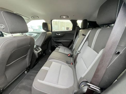 Used 2025 Chevrolet Blazer LT image 28