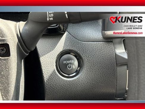 Used 2025 Toyota Camry LE FWD image 25