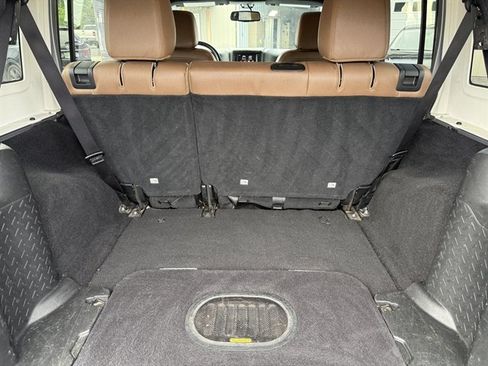 Used 2016 Jeep Wrangler Unlimited Sahara AWD/4WD image 27