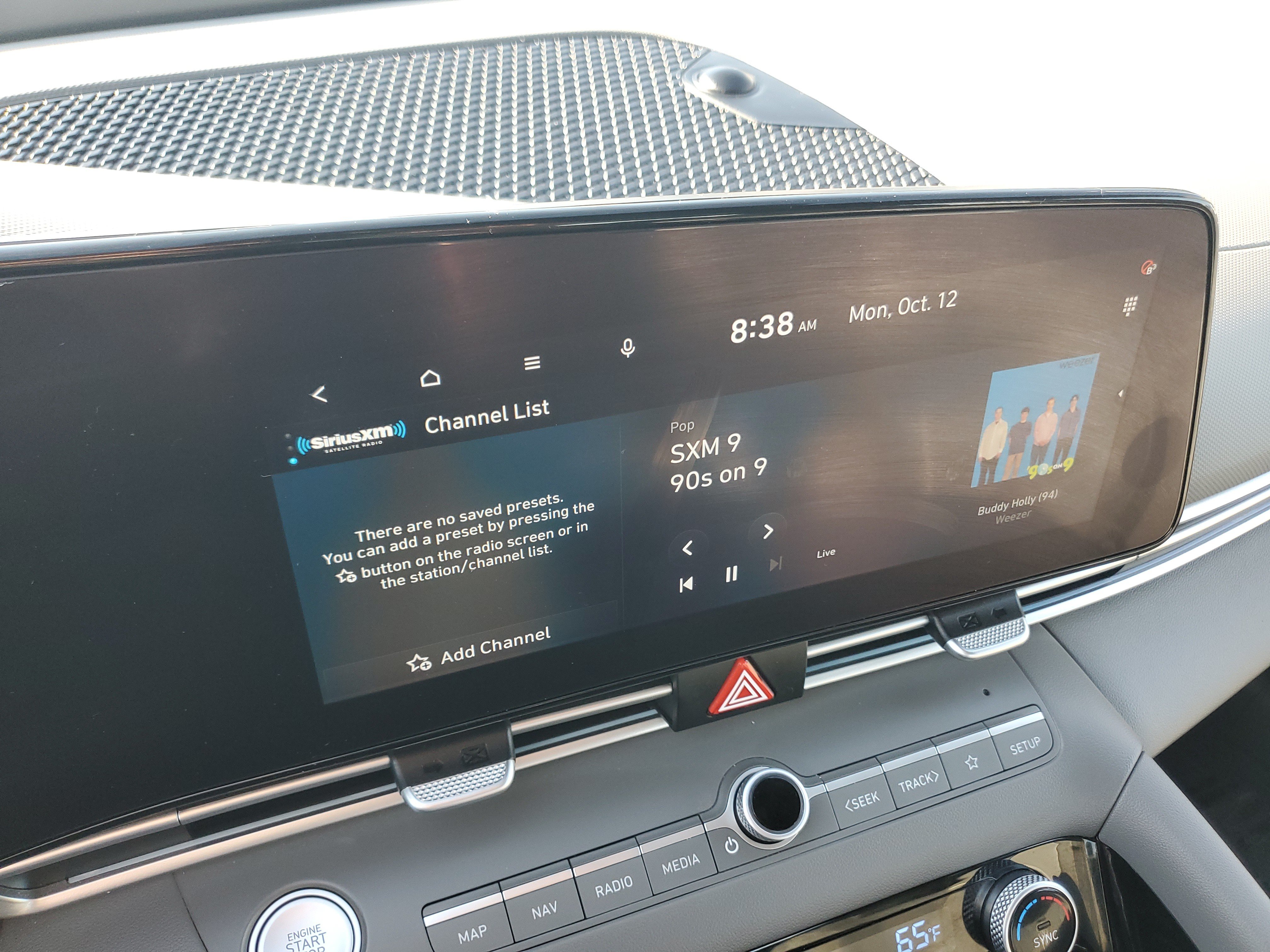 Used 2025 Hyundai Elantra SEL FWD image 29