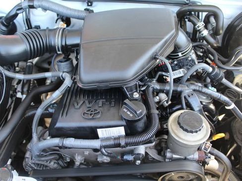 Used 2014 Toyota Tacoma 2WD Regular Cab image 33