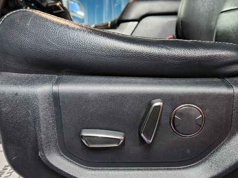 Used 2017 Ford F150 Raptor w/ Equipment Group 802A Luxury image 13