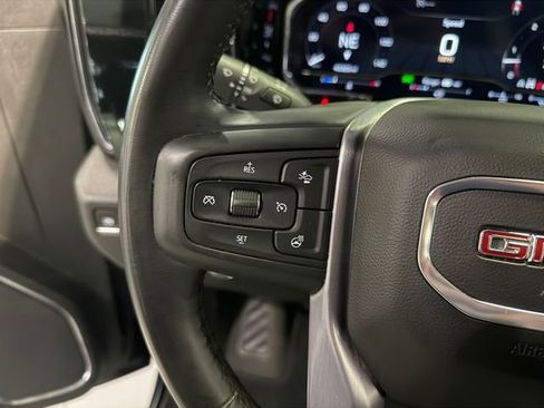 Certified 2024 GMC Sierra 1500 SLT image 18