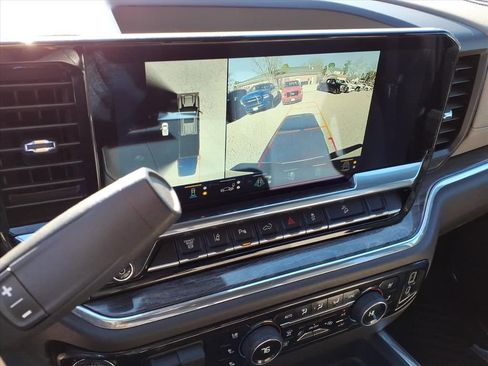 Used 2025 Chevrolet Silverado 2500 LTZ w/ LTZ Plus Package image 24