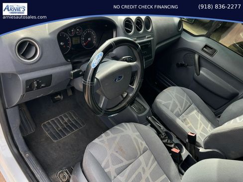 Used 2013 Ford Transit Connect XL FWD image 5