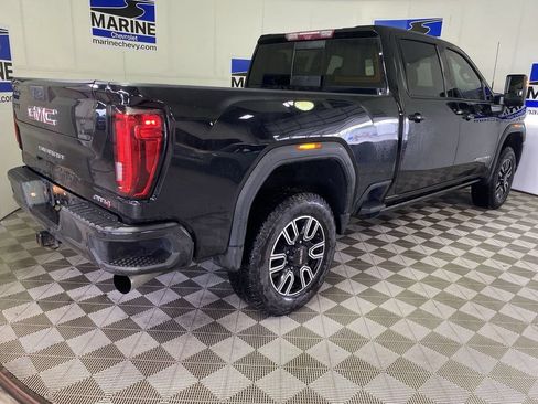 Used 2023 GMC Sierra 2500 AT4 w/ AT4 Premium Plus Package AWD/4WD image 16